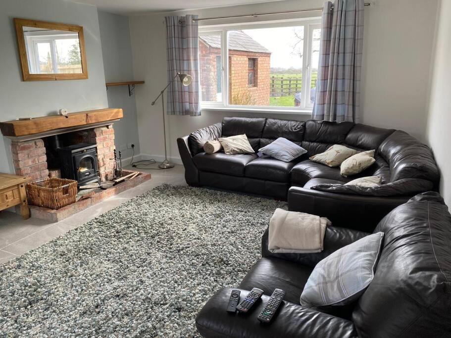 Holiday home Newton Hall Farm Cottage, Hot Tub Garden Views Nr Lytham Ribby *